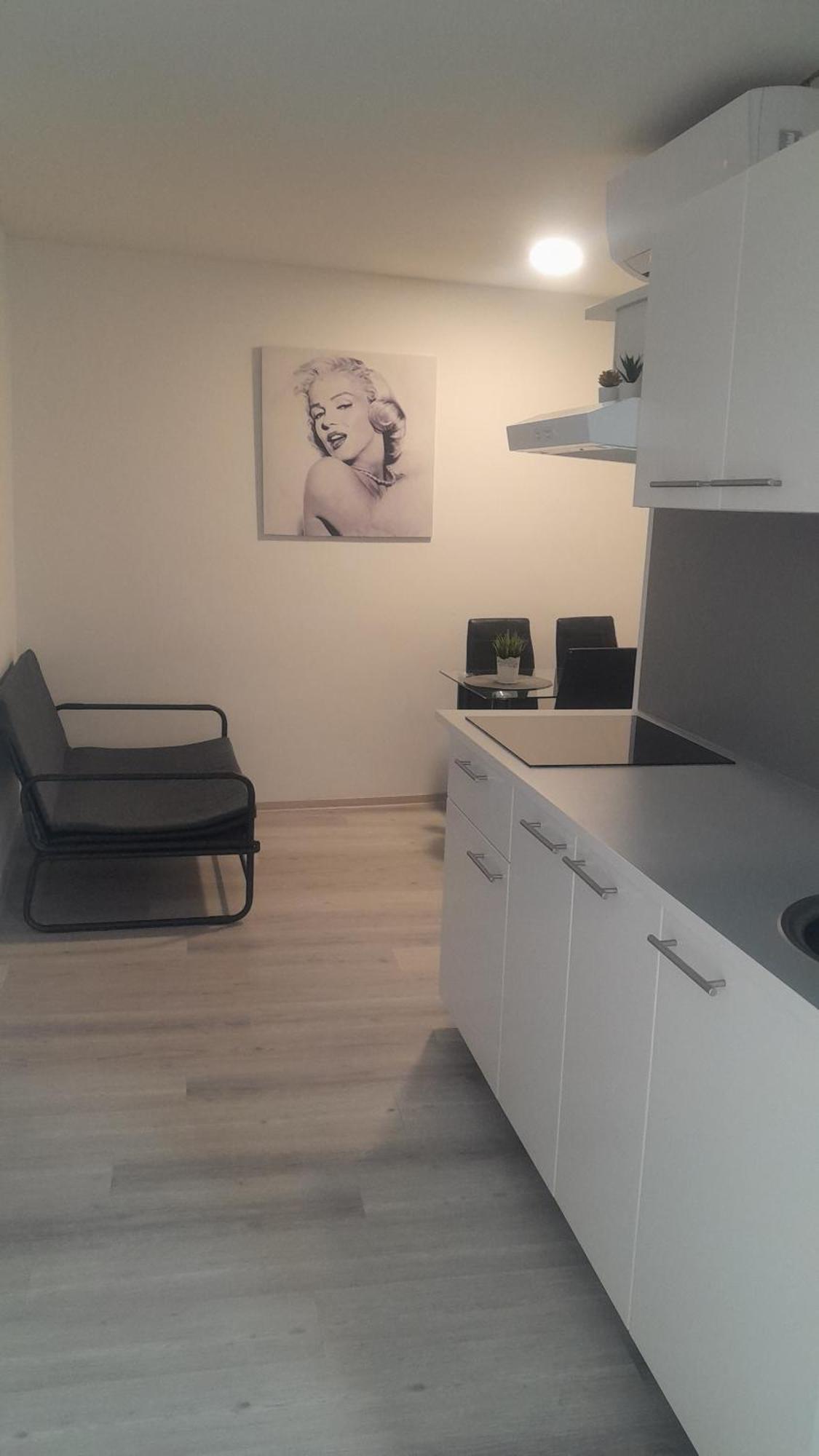 Apartmaja Eva&Pia Копер Екстериор снимка