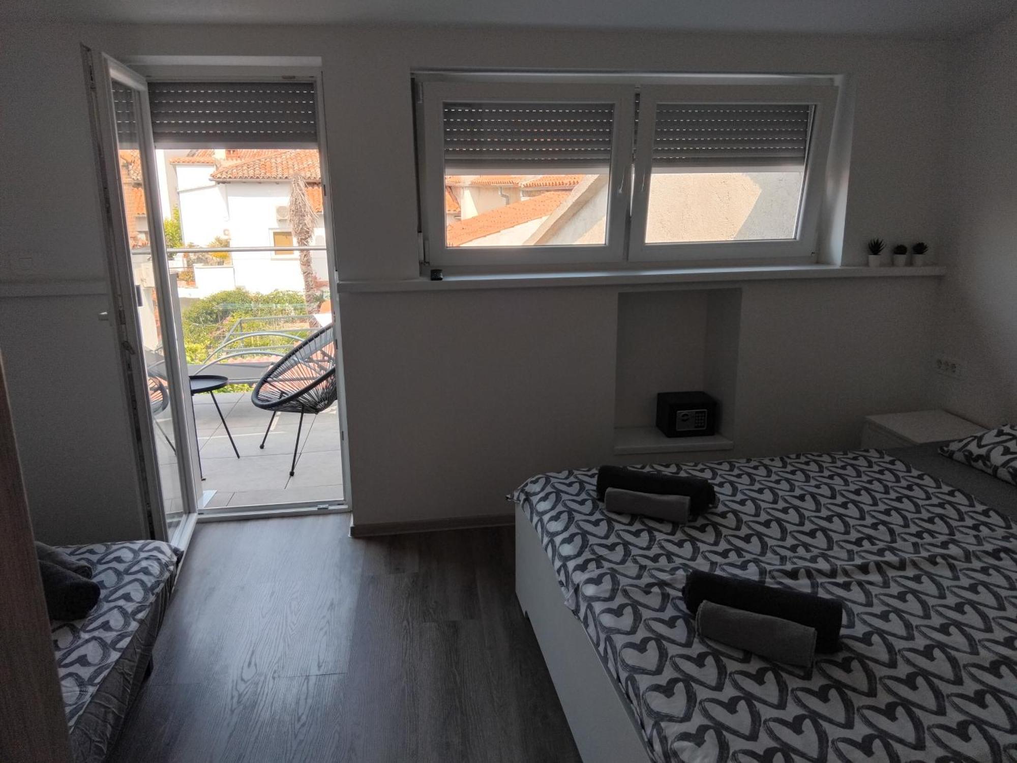 Apartmaja Eva&Pia Копер Екстериор снимка