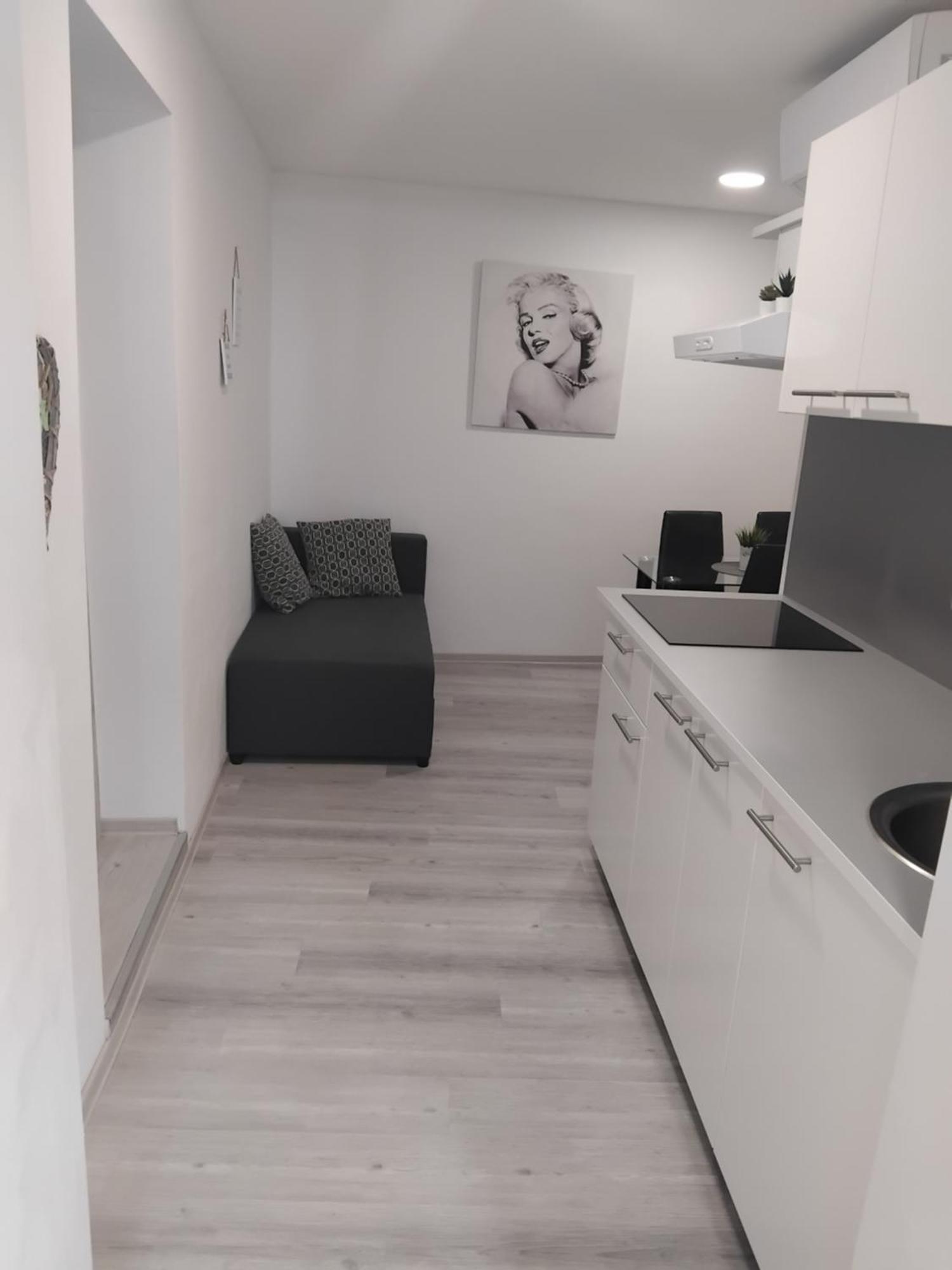 Apartmaja Eva&Pia Копер Екстериор снимка
