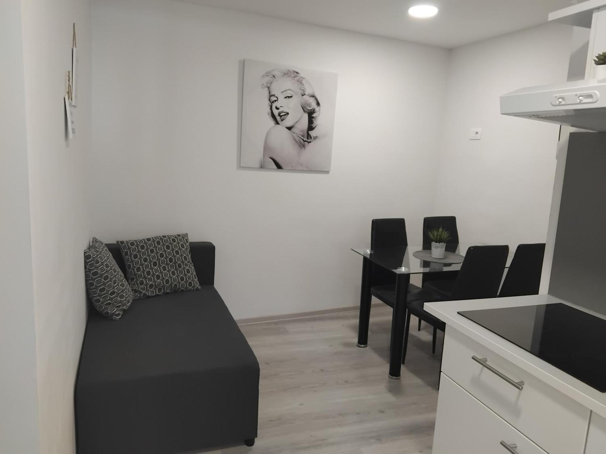 Apartmaja Eva&Pia Копер Екстериор снимка
